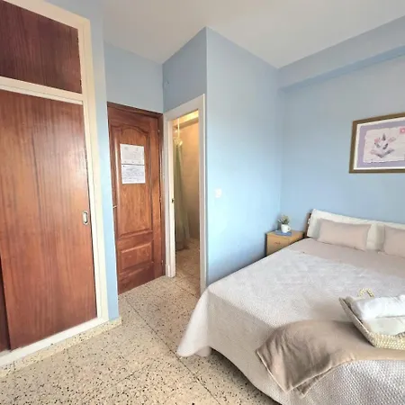 Quinfer Auto Check-in Hotel *